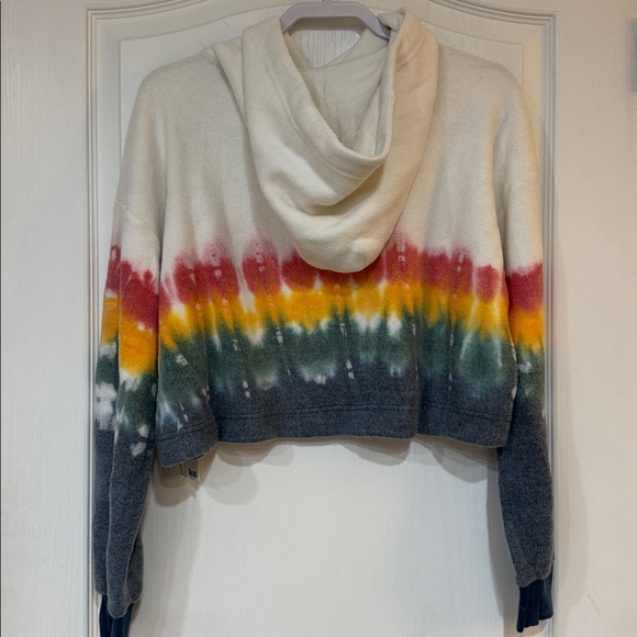 Feat Sunset Lover BlanketBlend Crop Hoodie Size XL NWT - Picture 7 of 12